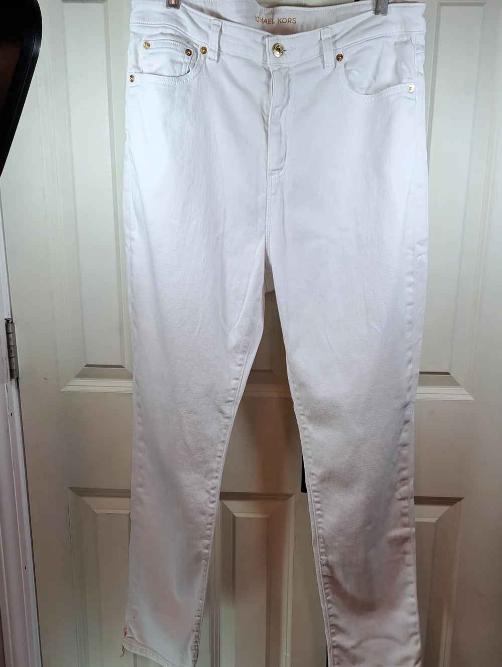 Michael Kors White Skinny Jeans with Gold-Tone Accents